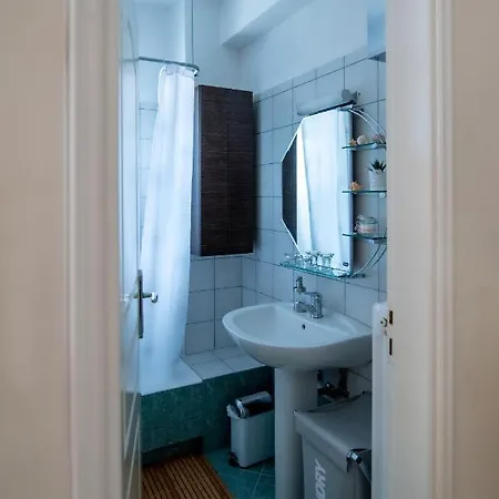 Apartment Sea Escape *